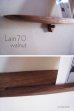 画像2: 【ウォールシェルフ/壁掛け棚】ＬＡＩＮ（ライン）70ウォールナットモデル　スリムでおしゃれ　壁がギャラリーになる 木製壁掛け飾り棚 (2)