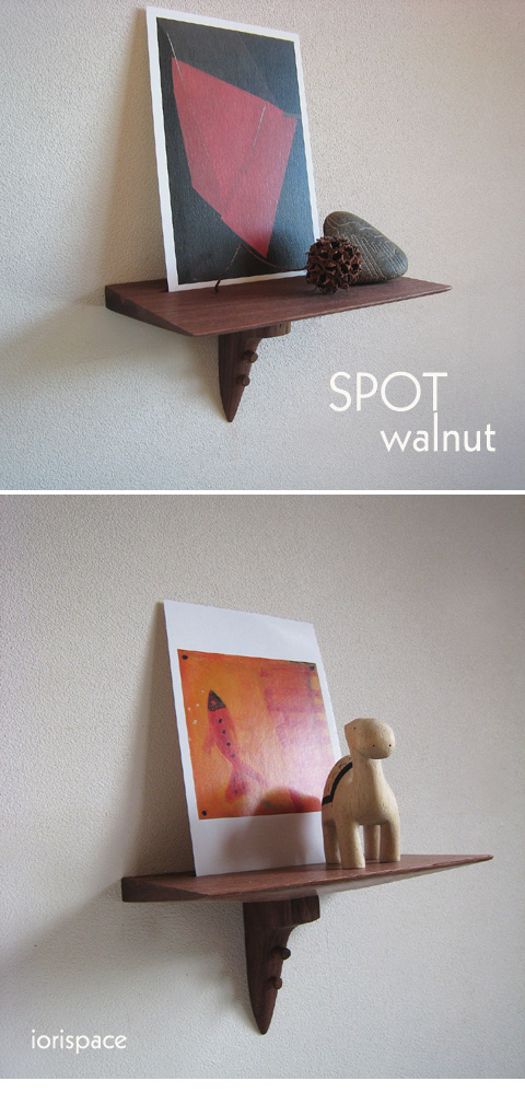 【壁掛け棚【SPOT（スポット）ウォールナットモデル】木製の小さな壁掛け飾り棚