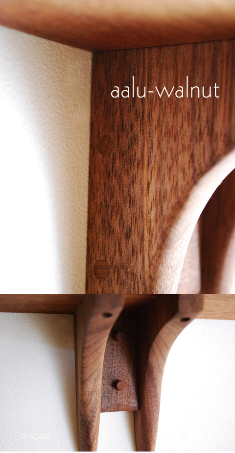 画像: 壁掛け棚【aalu（アール）ウォールナットモデル】木製のスタイリッシュ壁掛け飾り棚　
