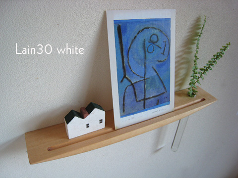 画像: 壁掛け棚ＬＡＩＮ（ライン）３０ホワイト　スリムでコンパクト　一輪挿しにもなる 木製壁掛け飾り棚